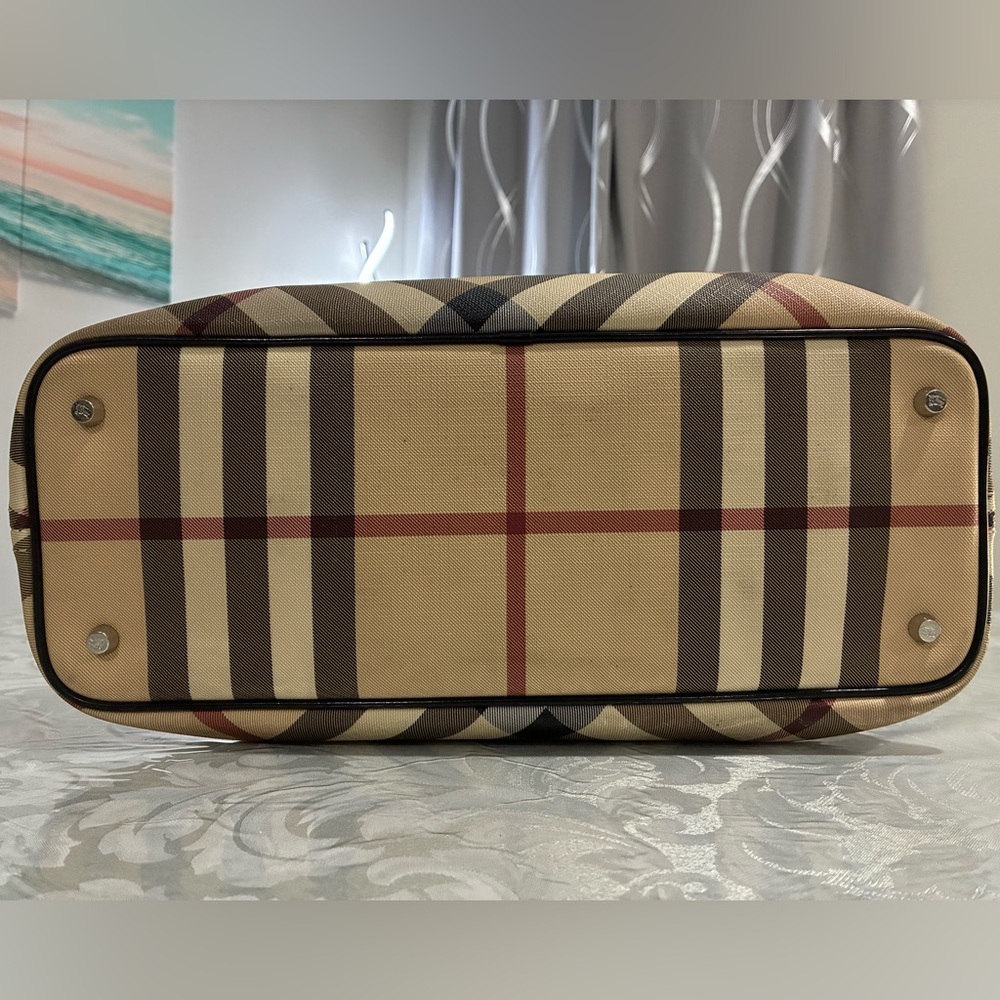 Burberry Tote Bag - Picture 12 of 14